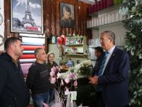 CHP’li Sertel’den çiçekçiler için ''çiçek gibi'' öneri