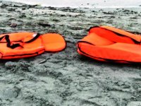 CHP'li Sındır Başbakan'a can yeleklerini sordu