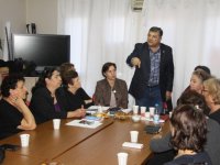 CHP’li Sındır: Kadınlarımıza minnettarız!