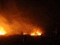 ÇİĞLİ'DEKİ YANGIN KORKU DOLU SAATLER YAŞATTI