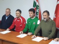 Cihat Arslan imzaladı...