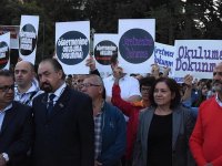 Cihat Kora Anadolu Lisesi önünde velilerden ''proje okul'' protestosu