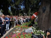 Cumhurbaşkanı adayı Muharrem İnce, Zübeyde Ana’yı ziyaret etti