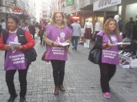 Cumhuriyet Kadınları ATATÜRK'e ve Bayrağına sahip çıkıyor... 