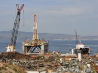 Dev platform Aliağa'da