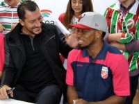 Dixon, Pınar Karşıyaka ile devam edecek