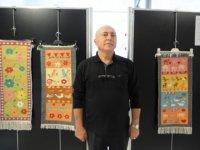 Doktorun hobisi el yapımı kilimler