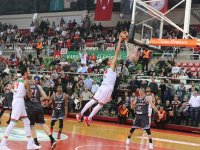 Dünya Karşıyakalılar Günü'nde Pınar Karşıyaka'dan şok!