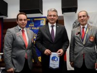 Ege Rotary'den Hüseyin Mutlu Akpınar'a onursal üyelik