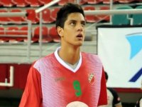 Egemen Güven yuvada kaldı