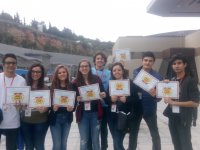 En yaratıcı gençler Gelişim'de