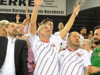 Erdal Acar'ın danışmanı Öztürk: Karşıyaka'yı bırakmamız mümkün değil