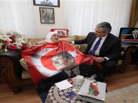 Fatma Efe’ye sürpriz doğum günü