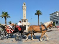 Faytonlar yeni güzergahında görücüye çıktı