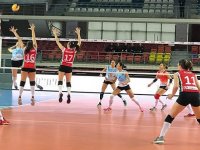 Filede Karşıyakalı kızlara nazar değdi...