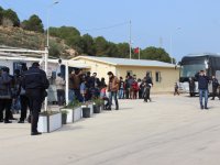 Foça'da 111 mülteci ve 4 umut taciri yakalandı