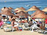 FOÇA'YA TATİLCİ AKINI