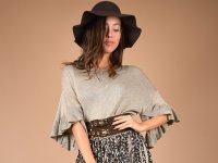 Geçmişten Günümüze Kadar Hep Moda Olan Güpürlü Elbise