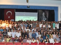 Geleceğin Elektrik ve Elektronik Mühendisleri İzmir Üniversitesi’nde