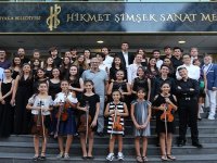 Geleceğin sanatçıları Karşıyaka'da yetişiyor