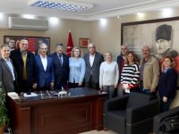 Genel Sekreter Sındır CHP Karşıyaka'da partililerle bir araya geldi