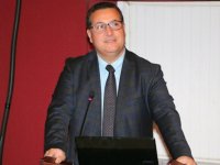 Göğüs cerrahı çektiği fotoğrafları şiirler anlattı...