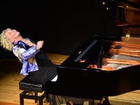 Gülsin Onay ve öğrencilerinden unutulmaz konser