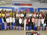 Hemşirelik Haftası açılışı İzmir Üniversitesi’nde yapıldı