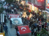 Hep birlikte yürüdüler...