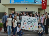 Hepimiz “Aynı Gökyüzüne Bakıyoruz”