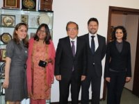 HİNDİSTAN'IN GÖZÜ VE GÖNLÜ İZMİR FUARI'NDA