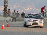 Hız tutkunları Karşıyaka'da buluştu