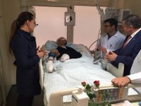 Hotar, yaralıları ziyaret etti