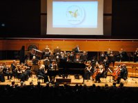 İdil Biret, İzmirlileri büyüledi