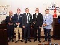 İflasları önlemek için bir araya geldiler