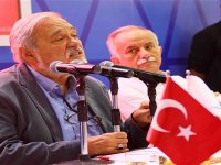 İlber Ortaylı İzmirlilerle buluştu