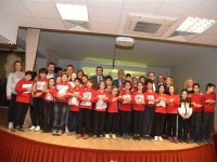 İlkokul çocukları ''Sağlıklı Yaşam Zinciri''ni oluşturdu