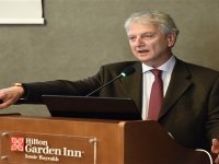 İşsizliğin çözümü büyümede