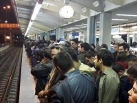 İZBAN çilesi bitmek bilmiyor...