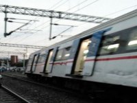 İZBAN'a arkadan tren çarptı