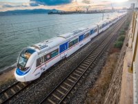 İZBAN'dan yılbaşı gecesi 6 ek sefer