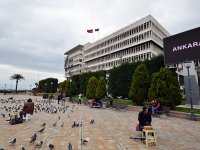 İzmir, Ankara'nın acısını paylaşıyor