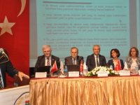 İzmir Barosu hız kesmiyor