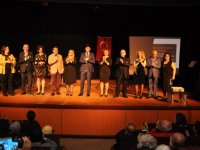 İzmir Barosu, şiirler ve şarkılarla Nazım Hikmet’i andı