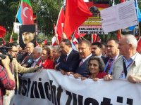 İzmir Barosu, soykırım yalanına karşı yürüdü