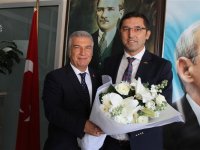 İzmir Büyükşehir Belediye Başkan aday adayı Cevat Durak ziyaretlerini sürdürüyor