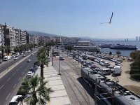 İzmir Büyükşehir'den Karşıyaka trafiğine düzenleme