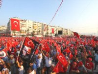 İzmir demokrasiye sahip çıktı