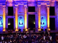 İzmir Festivali'nde unutulmaz Celsus gecesi