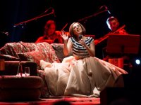 İzmir için Sertab Erener vakti...